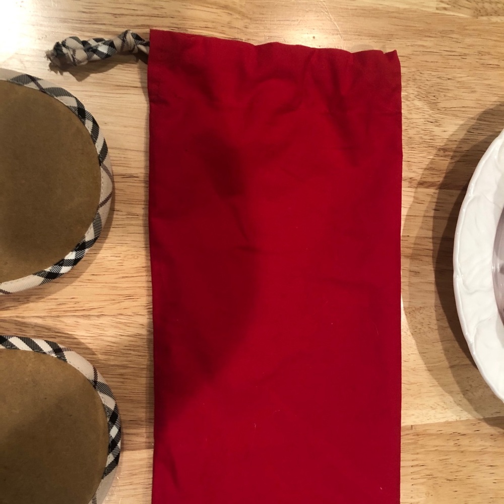 Burberry Bedroom Slippers NWOT - Picture 5 of 9